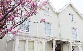 Seaclyffe Hotel Ltd
